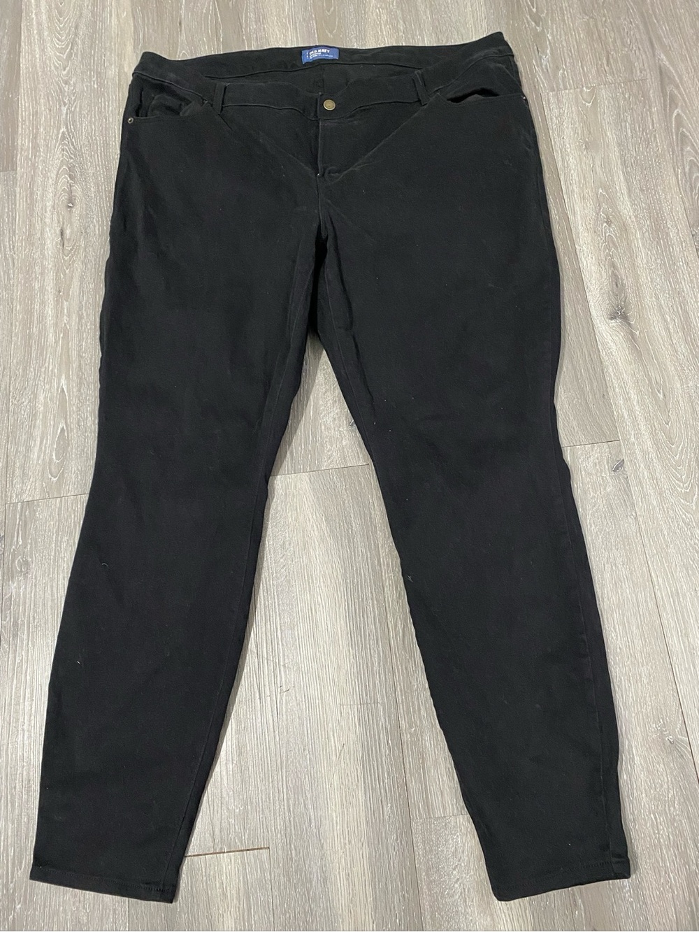 Old Navy Black Hi-Rise Rockstar Slim Straight-Leg Women's Pants 24 Plus Long